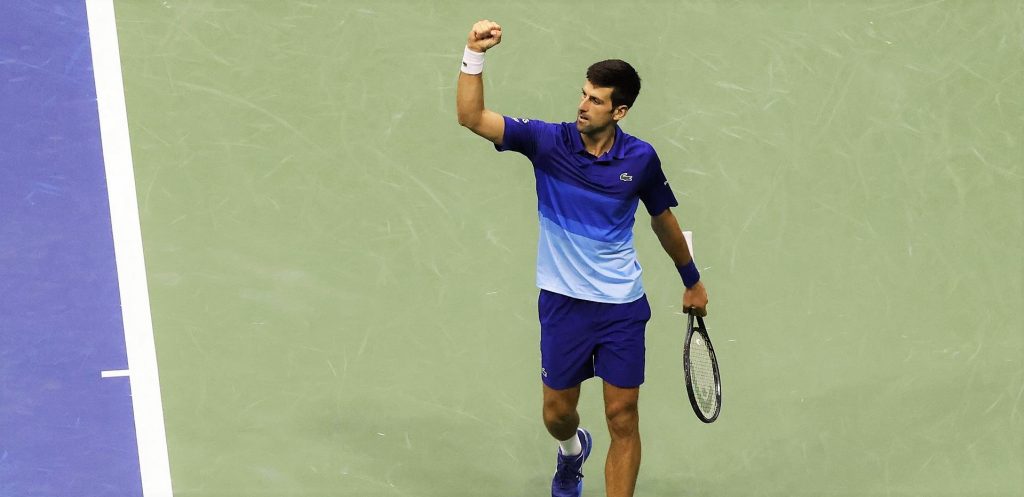 Djokovic eliminó al último estadounidense en el Abierto de EEUU y pasó a cuartos