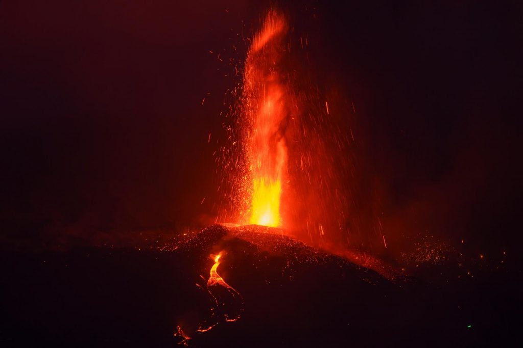 No creerás hasta dónde llegará el dióxido de azufre del volcán de La Palma