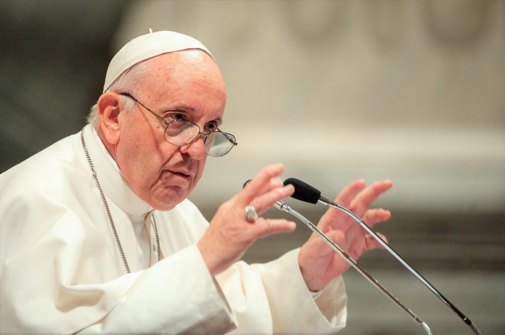 El papa Francisco comienza su gira de cuatro días por Hungría y Eslovaquia