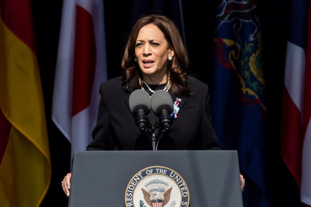 Declaran a enfermera de Miami culpable de amenazar de muerte a Kamala Harris