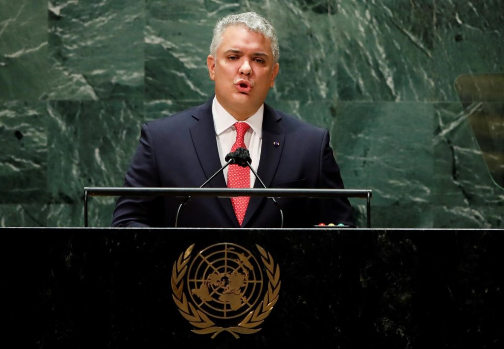 Consejo asesor de Facebook permite llamar "marica" a Iván Duque