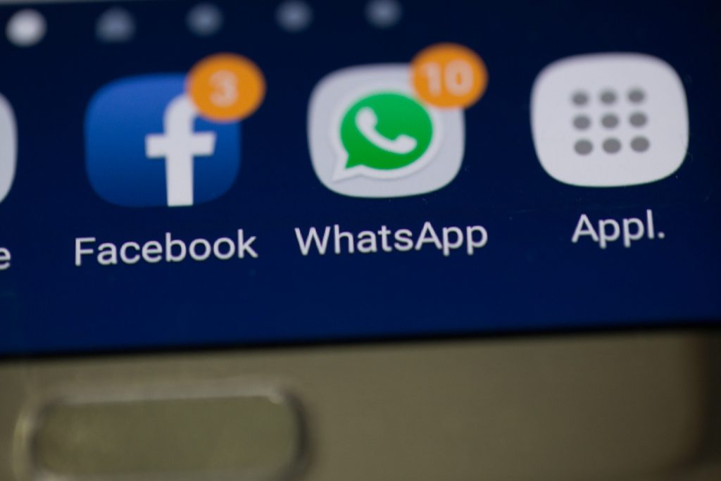 Facebook se saltaría la encriptación de WhatsApp, según investigación