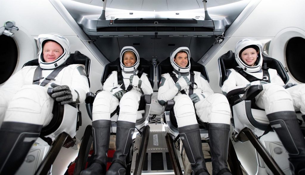 La misión espacial civil inició sus investigaciones científicas