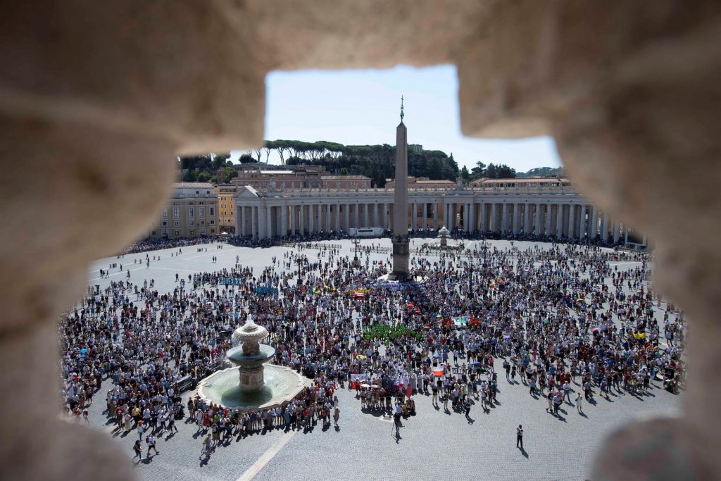 "No es el voto lo que cuenta", dijo un miembro del Vaticano en referencia a las mujeres