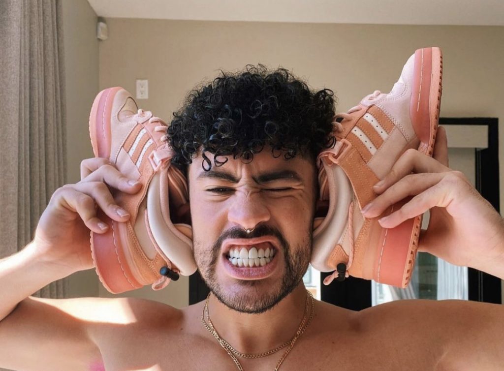 Adidas, Bad Bunny y Messi juntos en este anuncio... ¡en inglés!