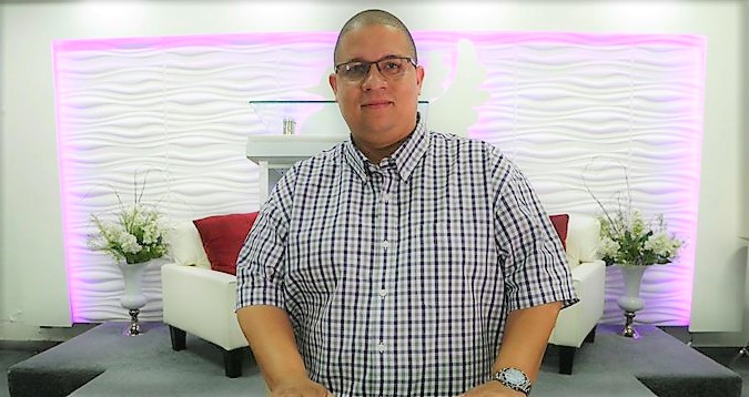 Iglesia del exreguetonero puertorriqueño Héctor El Father es atacada a tiros