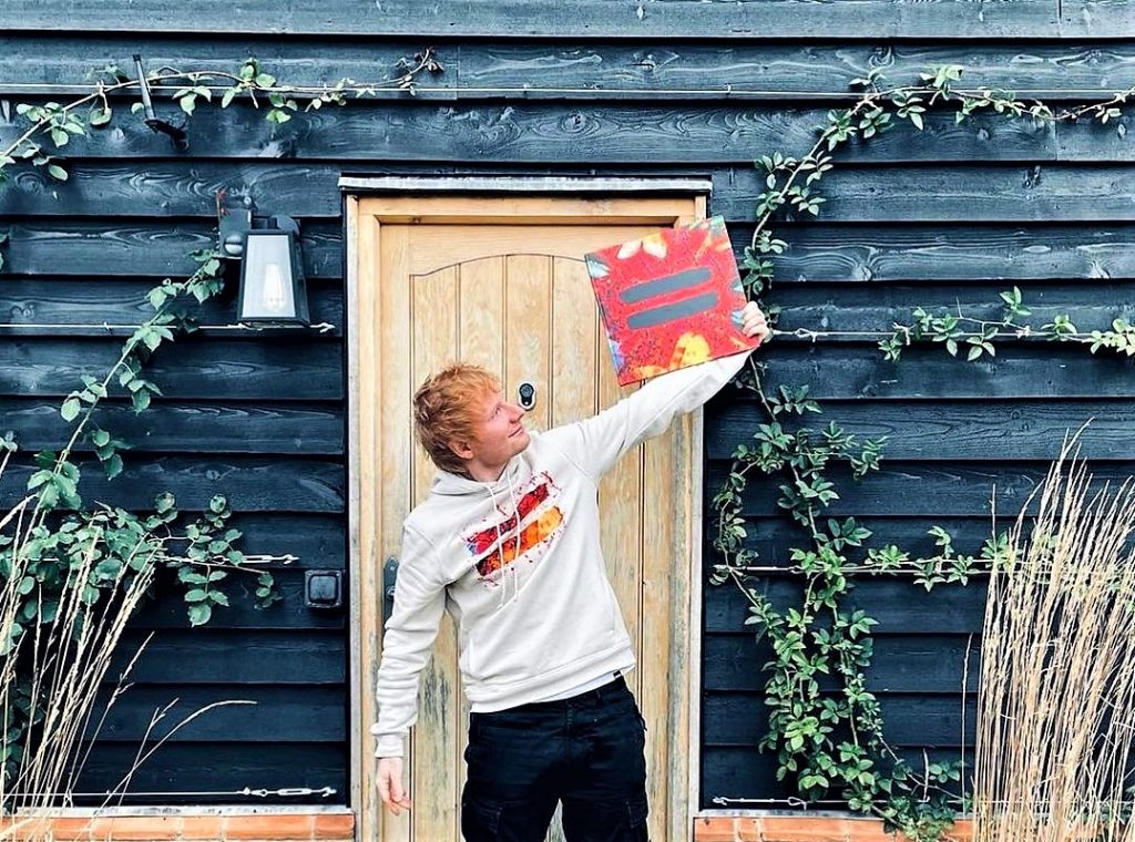 Ed Sheeran lanza su cuarto álbum de estudio, Equals