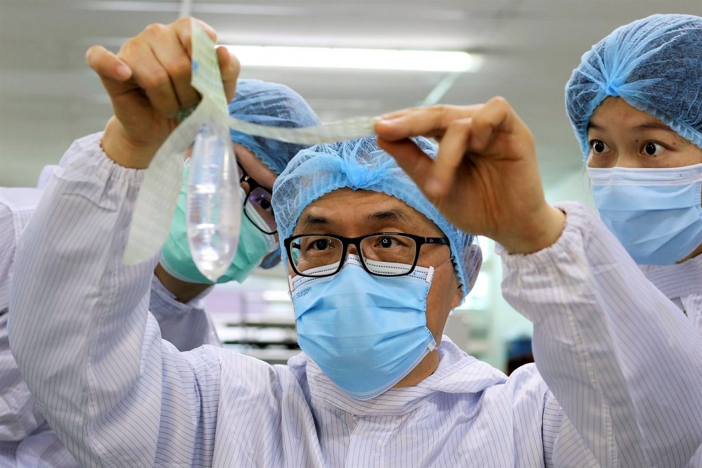 El primer condón unisex ya existe y lo fabricaron en Malasia