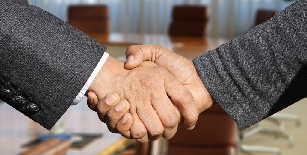 Realizan feria de empleos en el condado de Orange este jueves