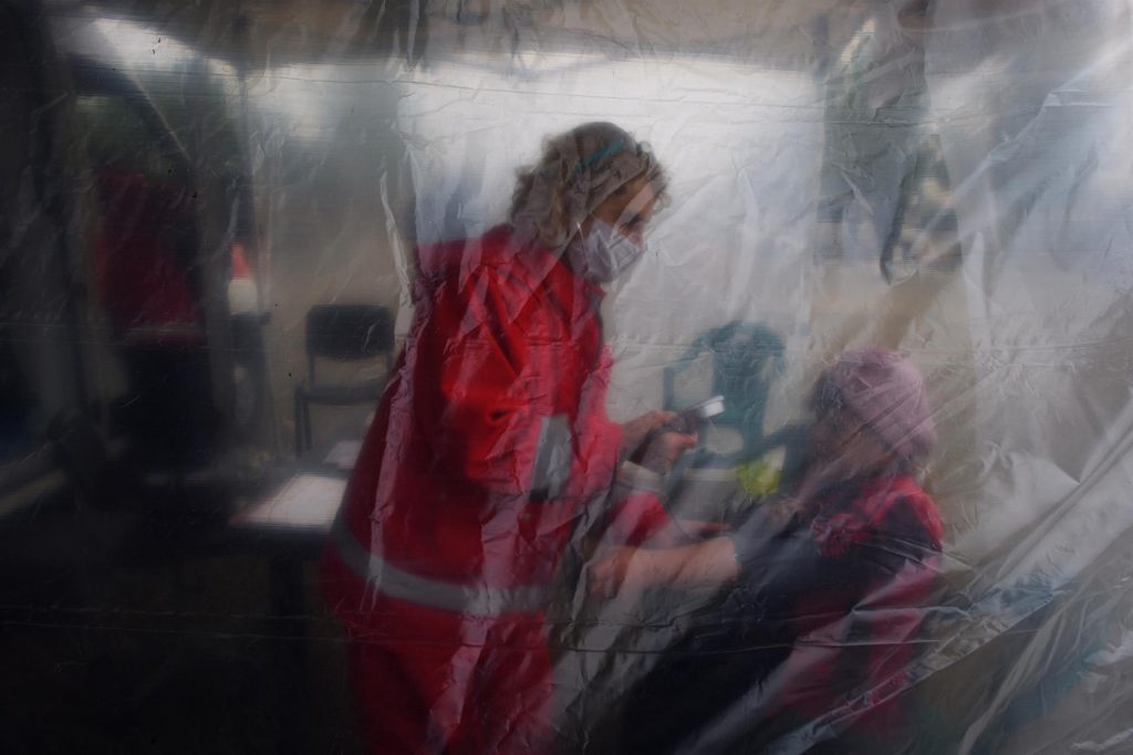 Israel fue pionero al aprobar la tercera dosis de la vacuna contra la COVID-19