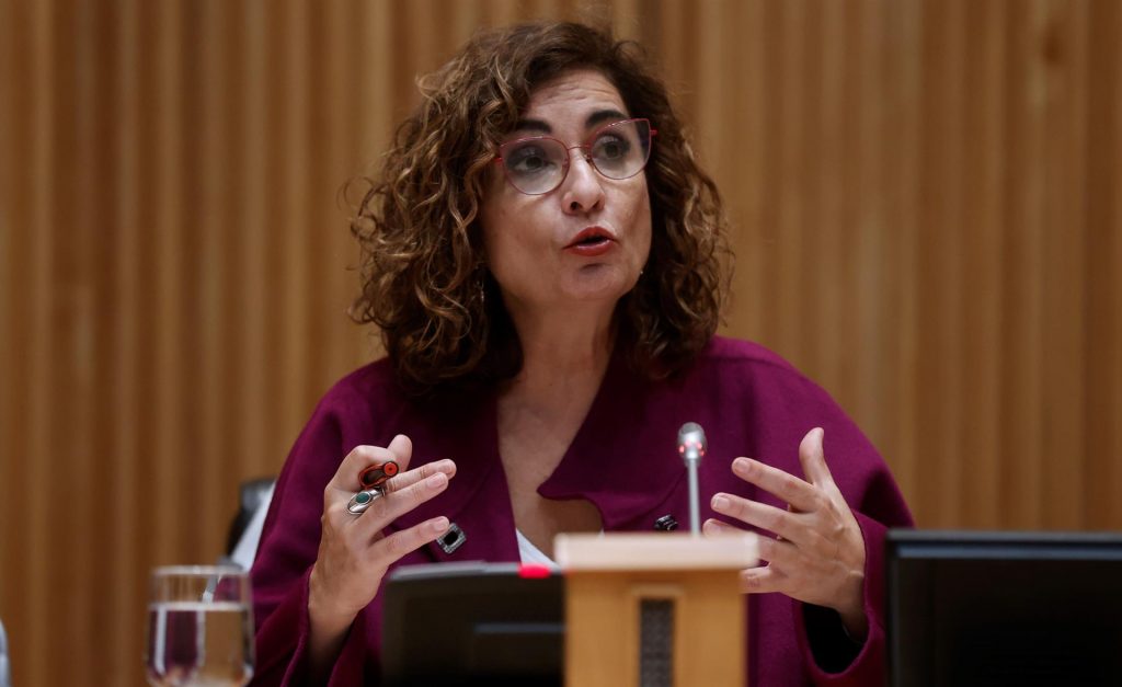 EEUU acuerda suspender aranceles digitales hasta entrada en vigencia del OCDE