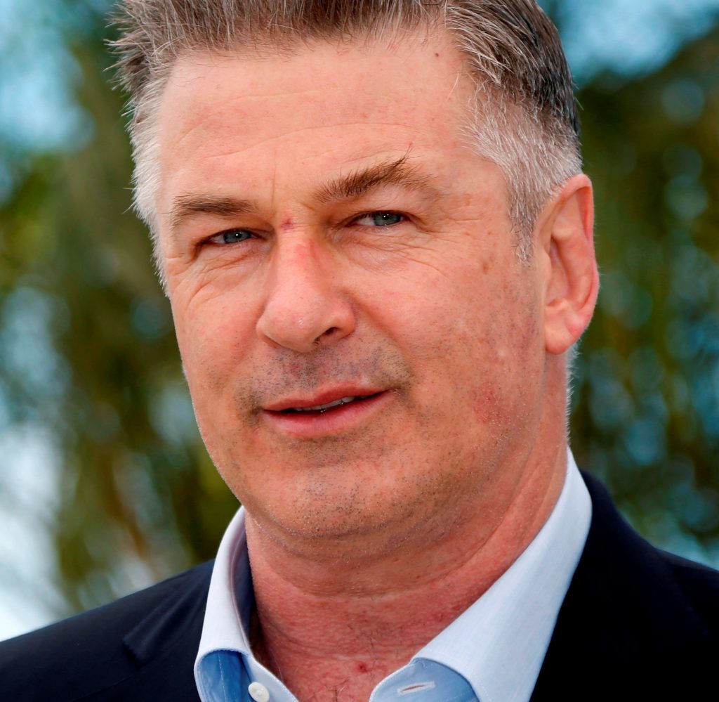 El asistente que entregó el arma a Baldwin había sido despedido anteriormente