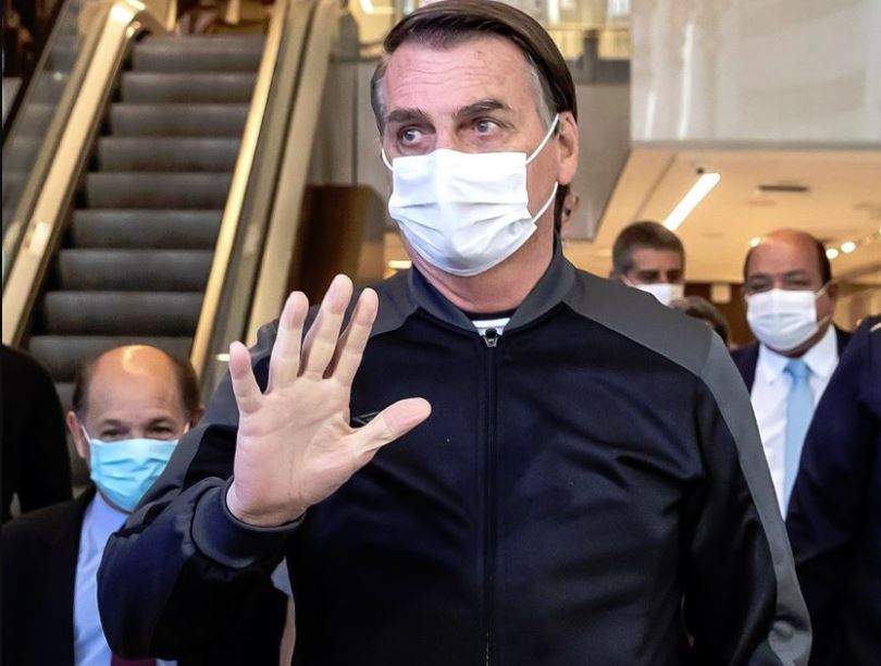 Comisión aprueba informe que acusa a Bolsonaro de crimen contra la humanidad
