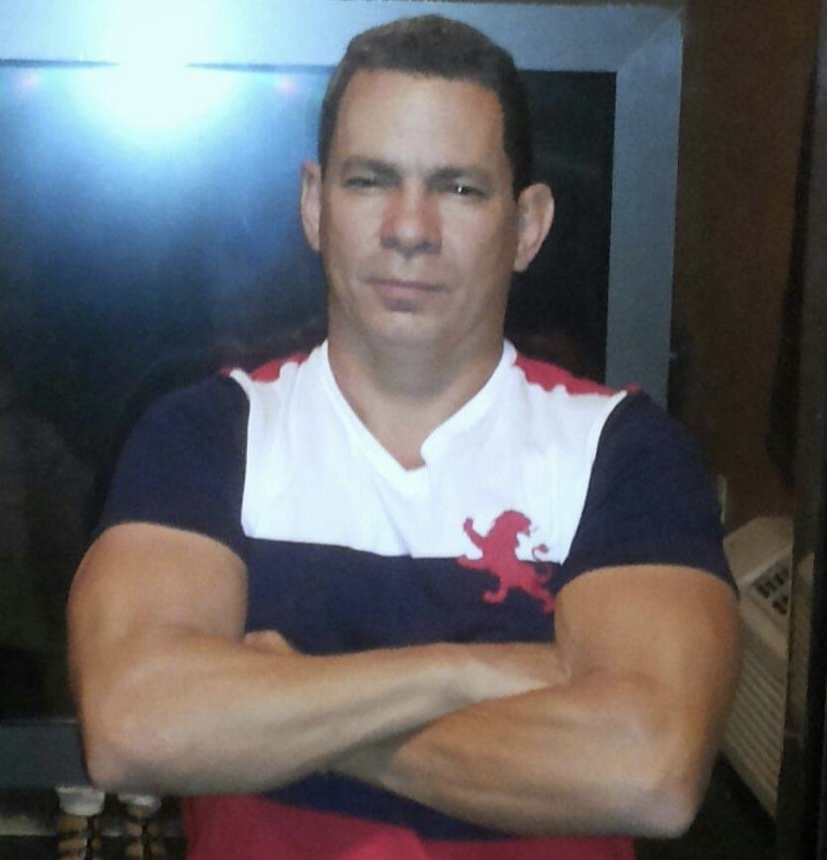Encuentran con vida al hombre desaparecido tras zarpar de Bahamas a Florida el domingo