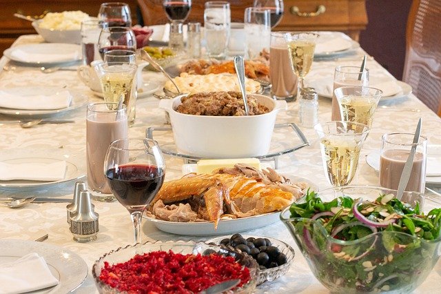 ¿Sin ganas de cocinar? Aquí te mostramos algunos restaurantes de Florida abiertos este Thanksgiving