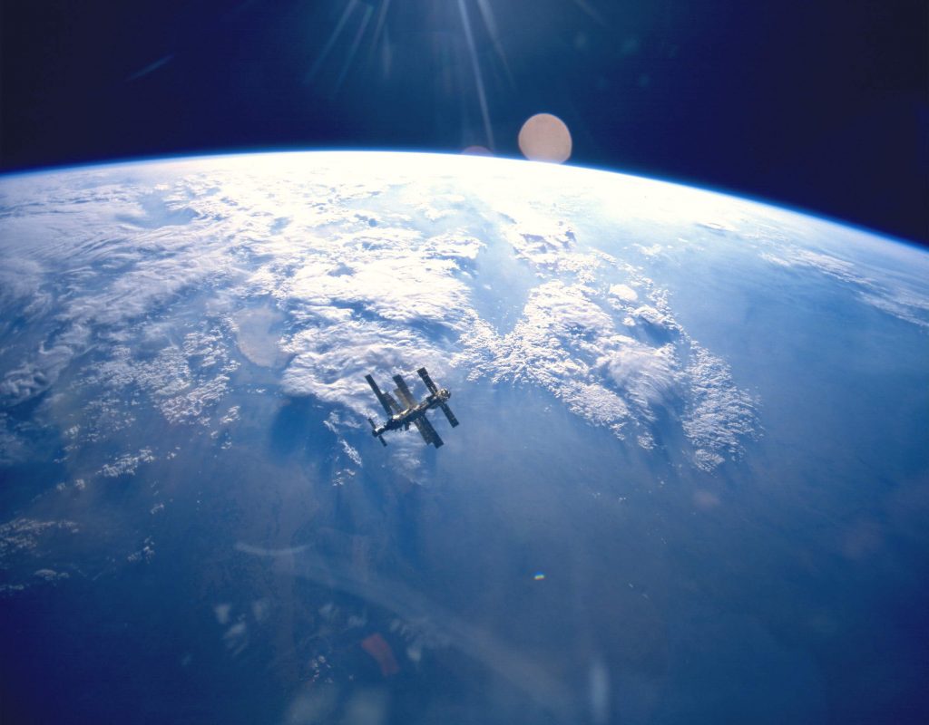 Rusia asegura que el derribo de su satélite nunca puso en peligro a la tripulación de la EEI