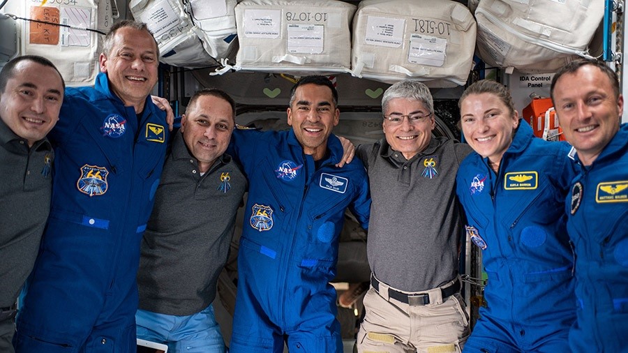 La Estación Espacial vuelve a la normalidad a salvo de escombros
