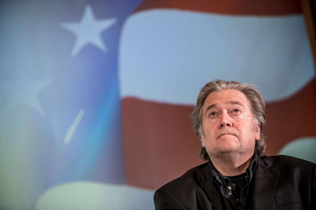 Bannon acusado de desacato ante Justicia por desobedecer al Congreso de EEUU