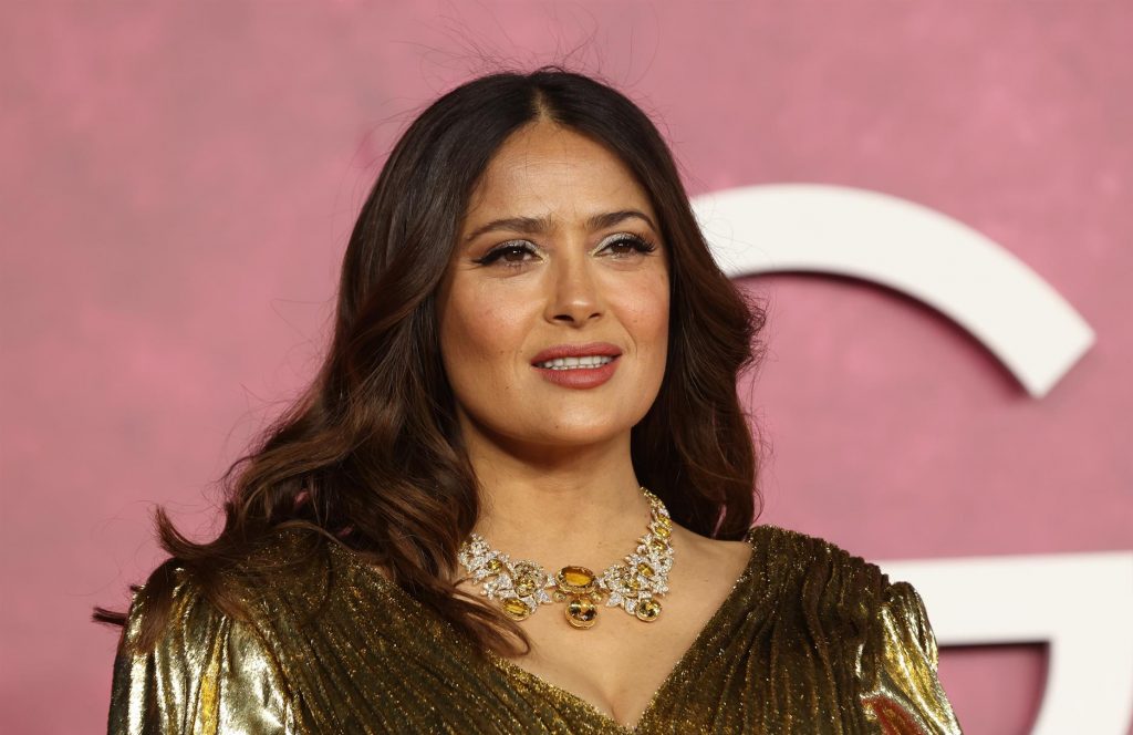 Salma Hayek descubrirá su estrella en el Paseo de la Fama el 19 de noviembre