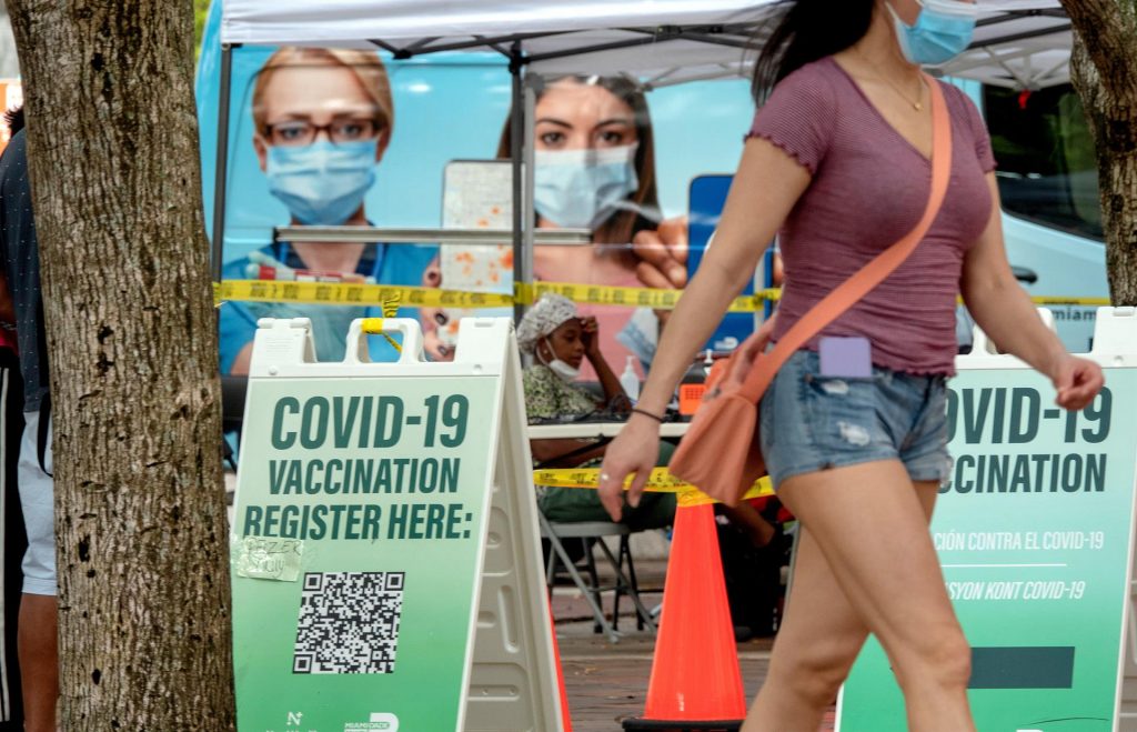 Alerta en Florida por el repunte de contagios diarios por coronavirus