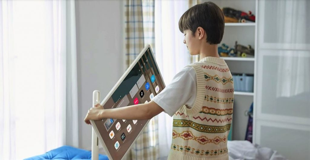 LG anuncia una 'smart TV' portátil con control táctil y hasta tres horas de autonomía