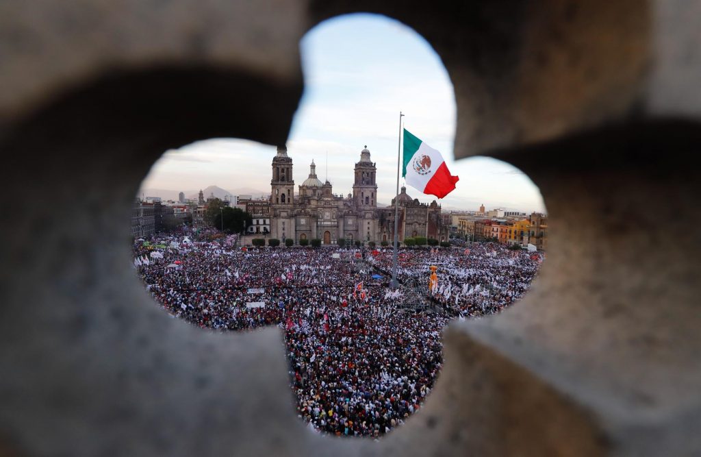 Programa Quédate en México se reactivará el lunes tras un acuerdo con EEUU