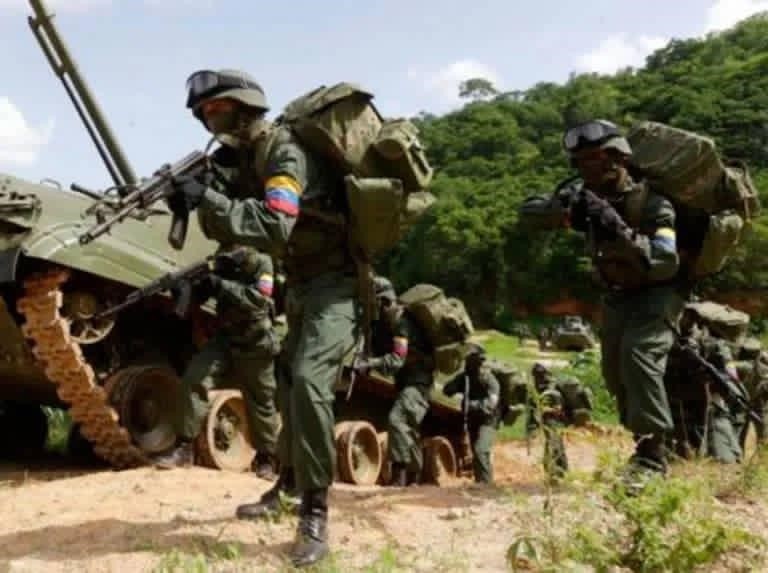 Las FFAA de Venezuela neutralizó un avión procedente de Colombia