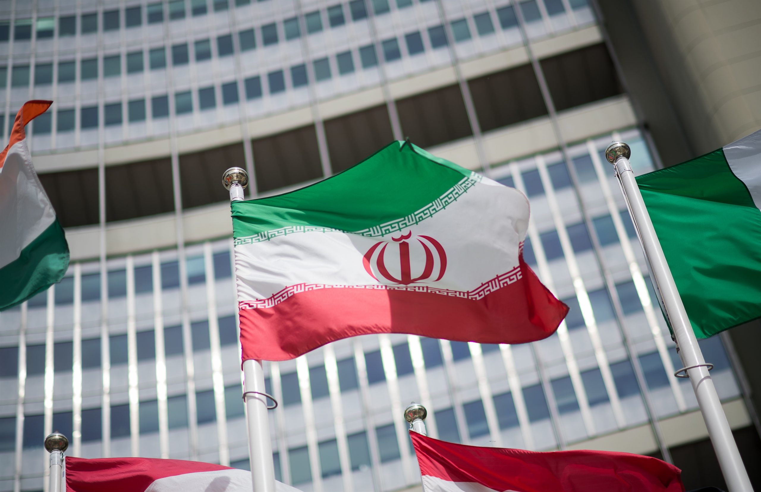 Presidente de Irán pide seriedad en conversaciones para lograr un buen acuerdo nuclear