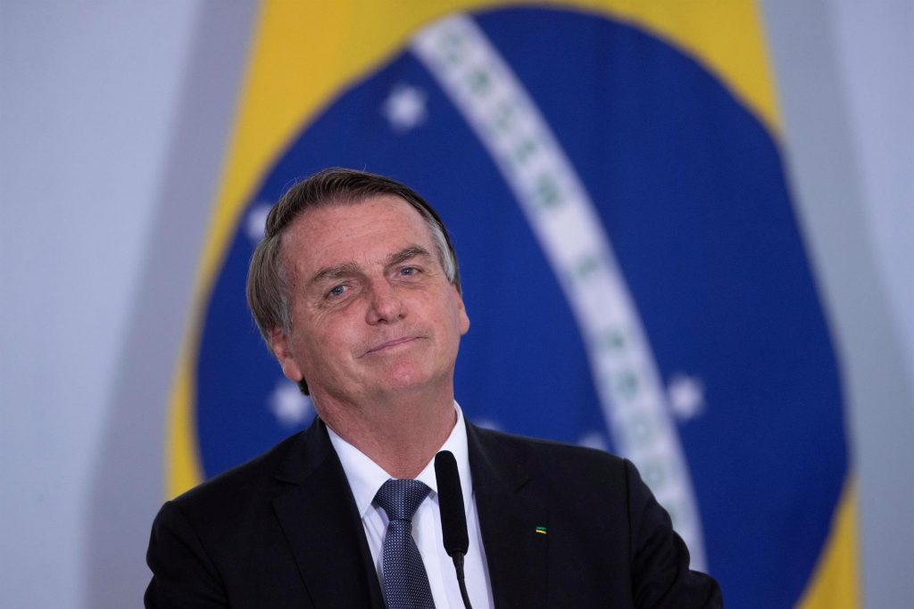 El Supremo de Brasil abre una investigación a Bolsonaro por vincular la vacuna del coronavirus con el Sida
