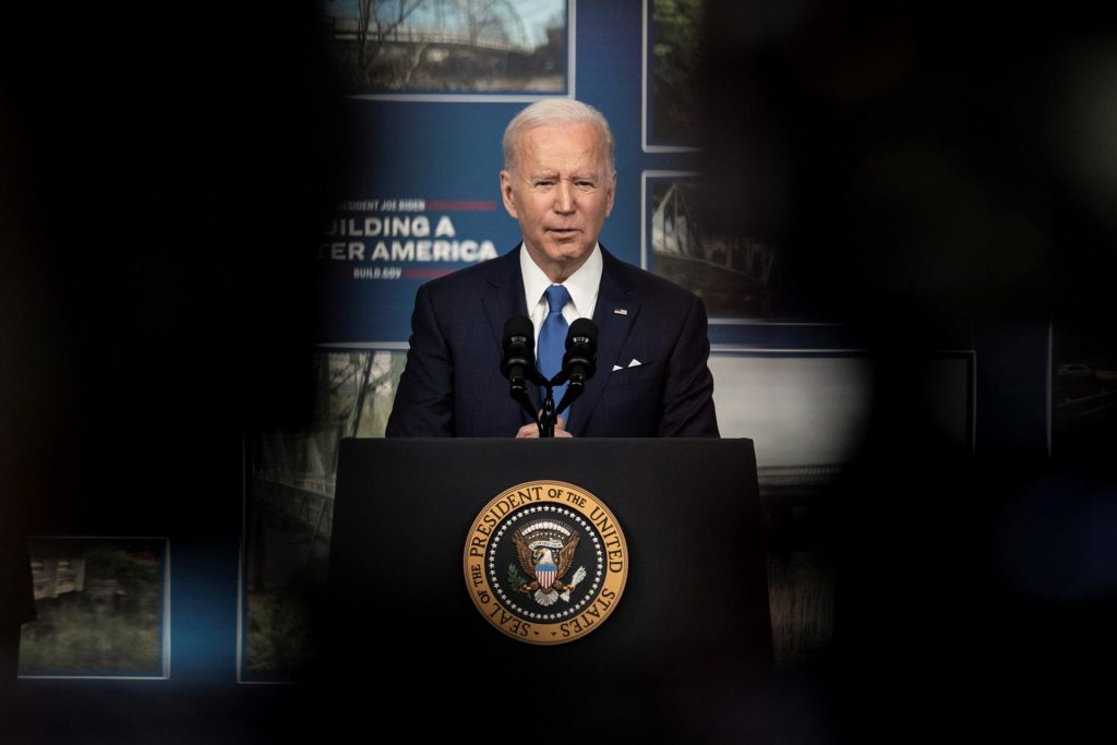 Biden entra en una fase decisiva un año después de llegar al poder