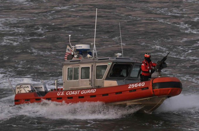 Cuerpo de una de las víctimas de un naufragio frente a Florida apareció a 64 km de la costa
