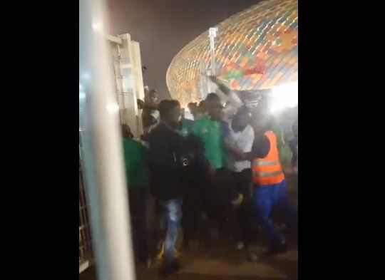 Al menos 6 muertos en una avalancha a la entrada del estadio Olembe