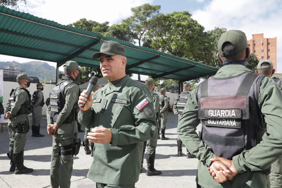 Venezuela despliega a sus militares y eleva el nivel de alerta en frontera con Colombia