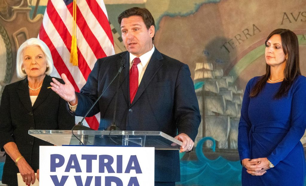 Gobernador de Florida ve razonable prohibir aborto después de las 15 semanas