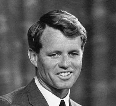 California rechaza dejar en libertad condicional al asesino de Robert Kennedy