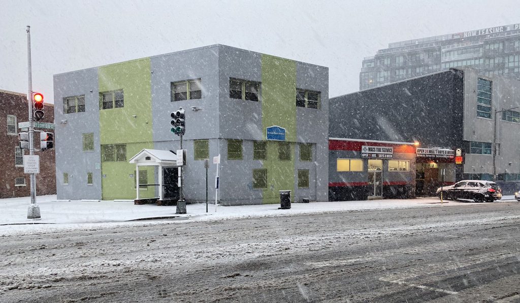 Estás leyendo bien: cayó nieve en Florida