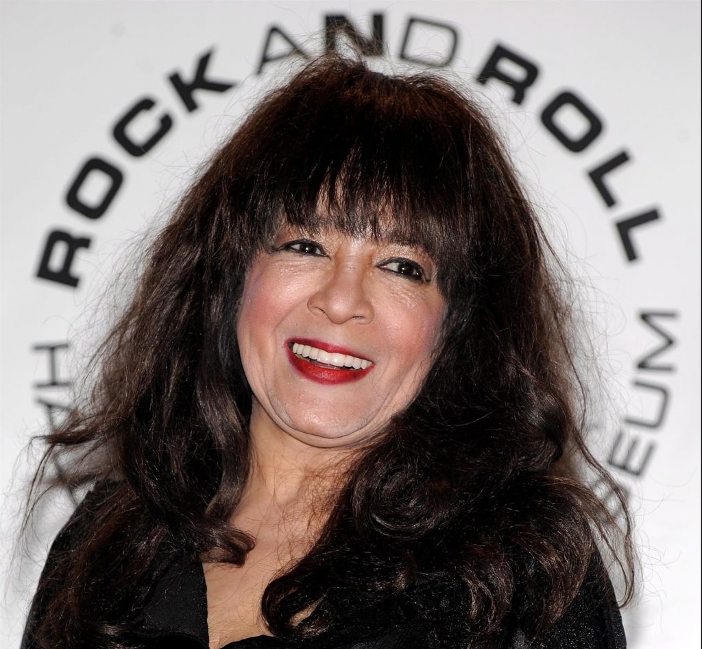 Falleció Ronnie Spector, fundadora del grupoThe Ronettes