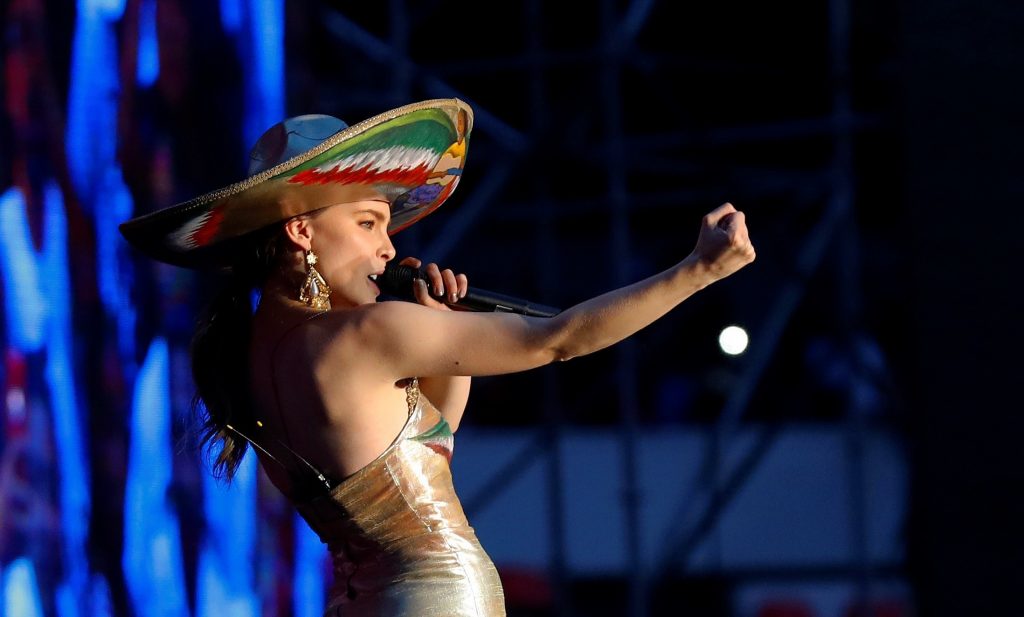 La separación de Belinda y Christian Nodal hace correr ríos de tinta
