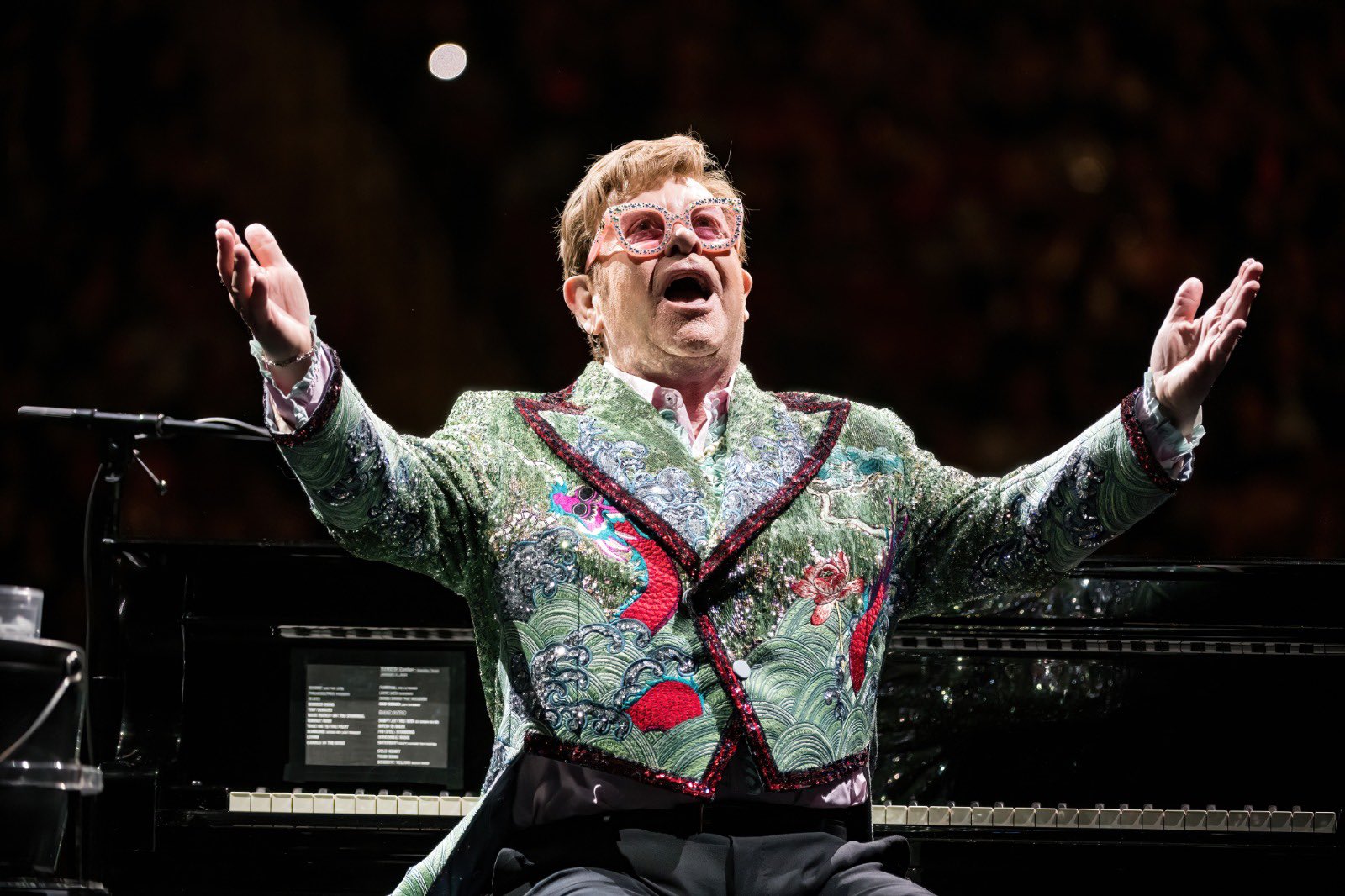 Elton John llamó a Putin pequeño bastardo