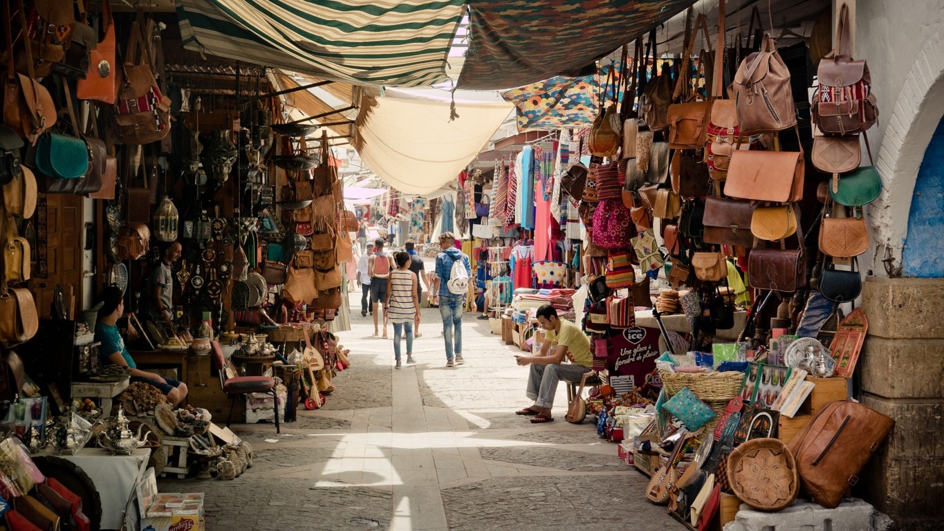 Polémica en Marruecos por el envase de un bollo con dibujos de enamorados