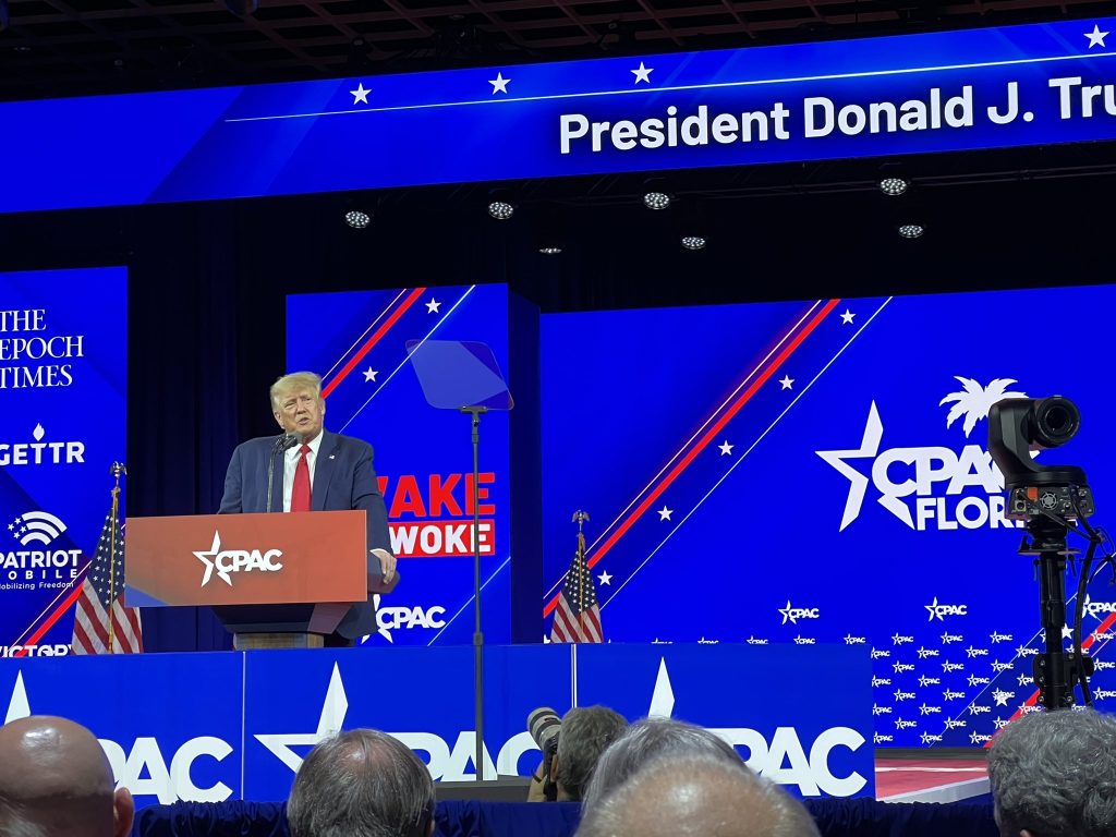 Soy el único presidente de EEUU del siglo XXI en cuyo mandato Rusia no invadió a otro país, dijo Trump en la CPAC