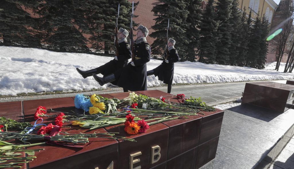 Ucrania publica los datos de soldados rusos muertos o prisioneros en una página web
