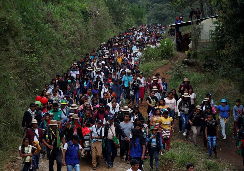 Repunte de violencia en Colombia deja 3 líderes sociales y 2 comuneros indígenas asesinados