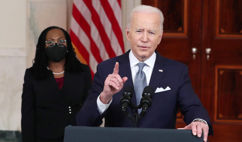 EEUU anuncia sanciones contra Putin mientras Zelenski y Biden hablan de fortalecer asistencia en defensa a Ucrania