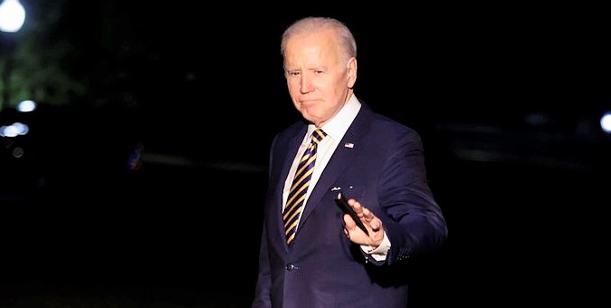 Biden celebra la liberación de dos estadounidenses presos en Venezuela