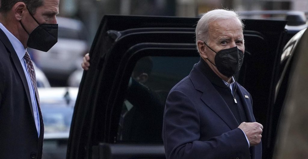 La declaración de Biden sobre la permanencia de Putin en el poder es "alarmante", según el Kremlin