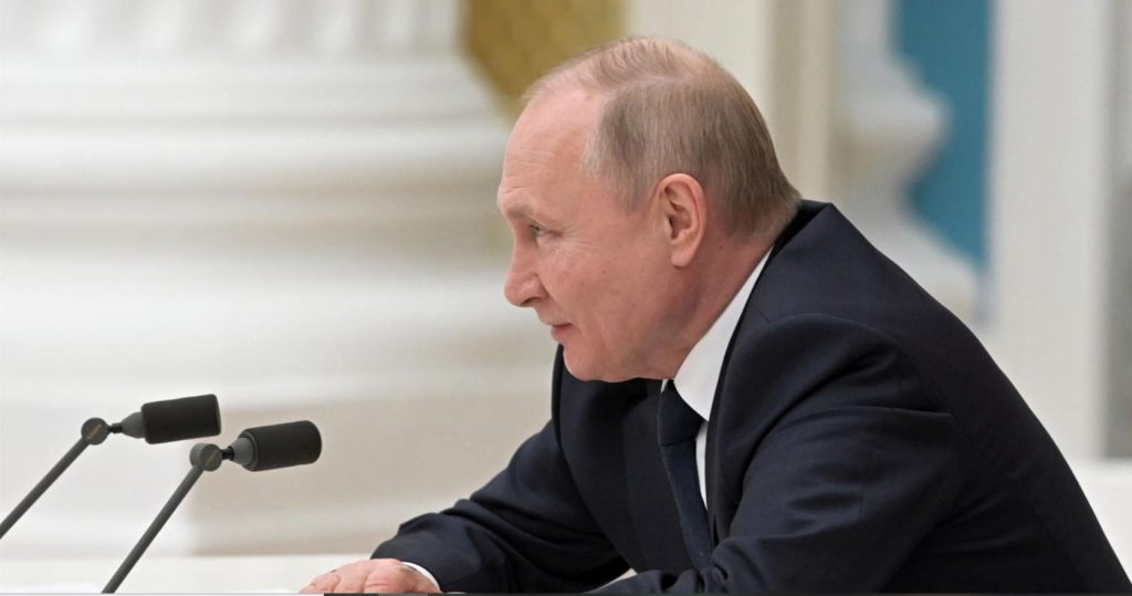 Putin: intervenir en Ucrania fue "difícil" y la operación marcha bien