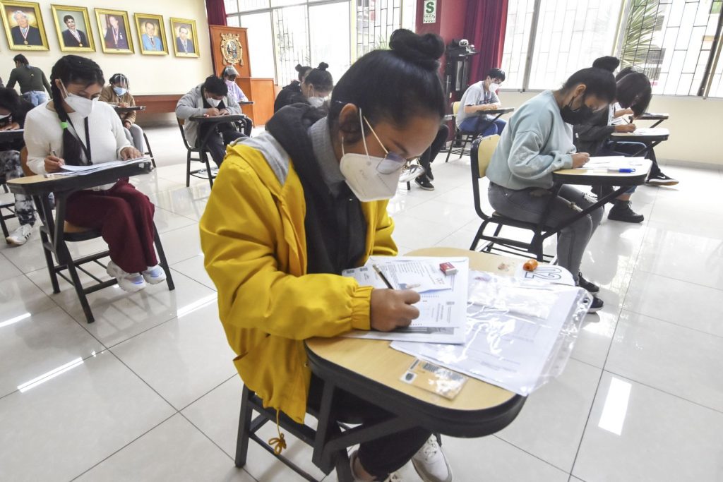 Universidad Nacional Mayor de San Marcos de Perú acepta los resultados del examen de admisión que se filtró