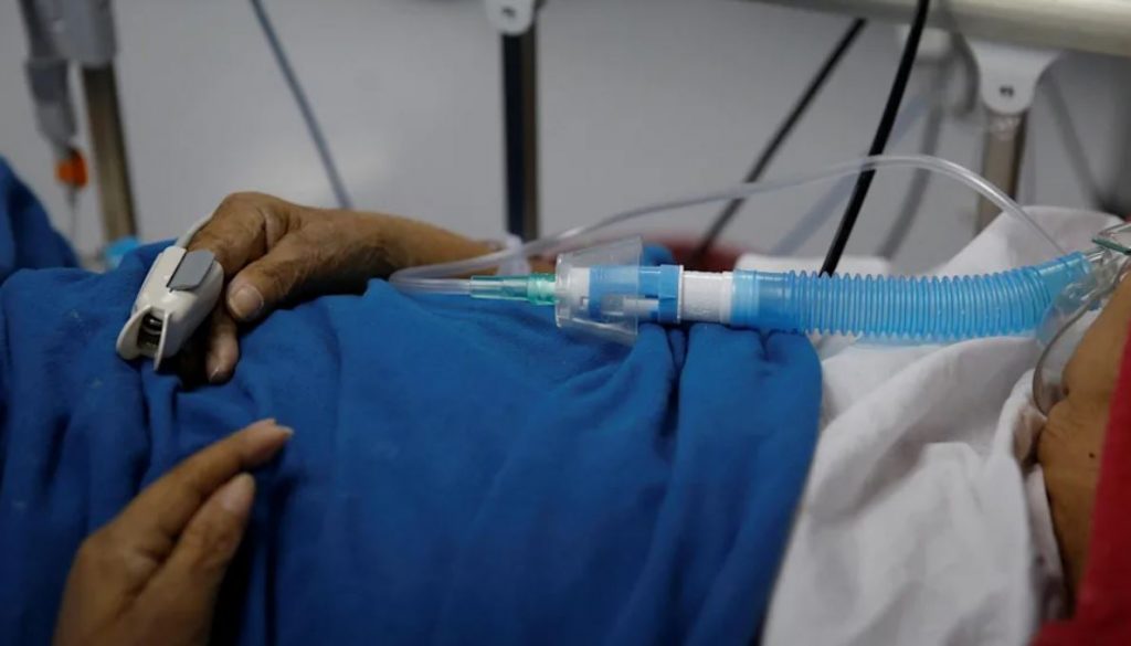 Rico reporta cifra más baja de hospitalizados por COVID en tres meses
