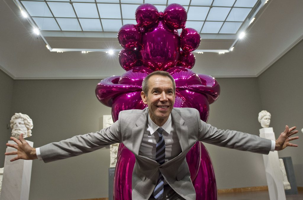 El primer proyecto NFT de Jeff Koons aterriza en la luna